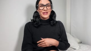 Enjoy Solo Brunette with Big Ambitions - porn videos on ONE-PORN.COM