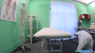 Ciesz się Medical Mayhem: Kathy Fucks a Doctor - filmy porno na ONE-PORN.COM
