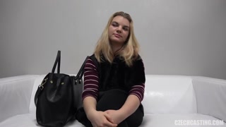 Profitez de Blonde Aneta: Sex Toys and Big Tits Fun - vidéos porno sur ONE-PORN.COM