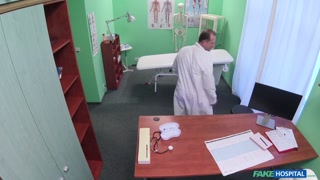 Ciesz się Medical Experiment with a Blowjob - filmy porno na ONE-PORN.COM