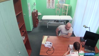 Enjoy Facial for Married Man from Naughty Nurse - porn videos on ONE-PORN.COM
