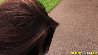 Сгенерируйте значение