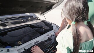 สนุกกับ Squirting in the Car - วีดีโอโป๊ที่ ONE-PORN.COM