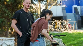 สนุกกับ Sara Rich, the Eager European Teen - วีดีโอโป๊ที่ ONE-PORN.COM