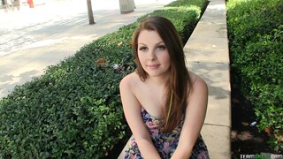 Nikmati Teen with the Juiciest Ass – Cali Hayes Fuck - video porno di ONE-PORN.COM