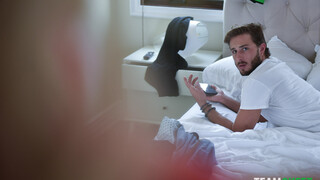 Genießen Sie Taboo MomSwap Fuck – Olive Glass Swaps Partners - Pornovideos auf ONE-PORN.COM