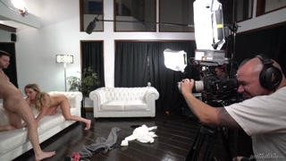 Ciesz się Civil Commitment BTS: Seth Gamble & Kenzie Taylor Unfiltered - filmy porno na ONE-PORN.COM