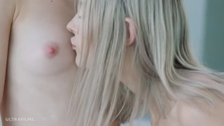 สนุกกับ Brunettes & Blondes Share a Bed for Intense Pussy Licking - วีดีโอโป๊ที่ ONE-PORN.COM