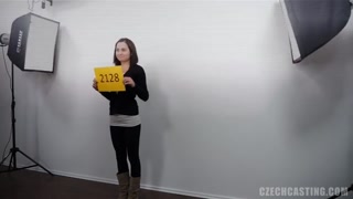 Marcela Czech Casting Pissing with a Smile をお楽しみください - ONE-PORN.COM のポルノビデオ