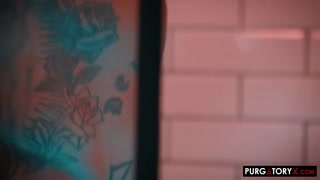 Goditi Praying Mantis Vol 1 Episode 2 – Sexy Tatted Babe - video porno su ONE-PORN.COM