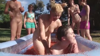 Jelly Wrestling Group Sex - Leonie, Celine, Cheryl Fuck Hard 즐기기 - ONE-PORN.COM의 포르노 비디오