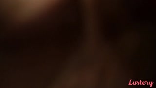 享受 Delicious Delights: Nipple Sucking and Kissing with Violet - ONE-PORN.COM 上的色情视频