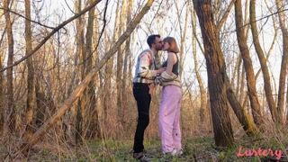 Short Hair Tadzio and Irenka Outdoor Milking का आनंद लें - ONE-PORN.COM पर पोर्न वीडियो