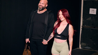 Goditi Sheem, Dan, and Peach in Heels Get Down and Dirty - video porno su ONE-PORN.COM