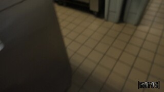 Enjoy Blowjob for James Angel's Pizza Boy - porn videos on ONE-PORN.COM