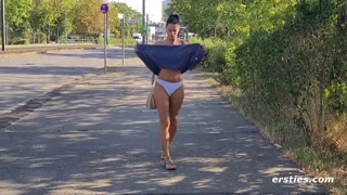 Genießen Sie German Exhibitionist Fun - Pornovideos auf ONE-PORN.COM