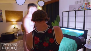 Genießen Sie Brunette Babe Citlali Hall Gets Down and Dirty! - Pornovideos auf ONE-PORN.COM
