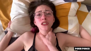 Genießen Sie Rough Amateur Sex with Brunette Girl and Her BF! - Pornovideos auf ONE-PORN.COM