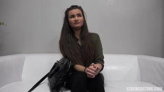 Goditi European Beauty Ester Takes It All - video porno su ONE-PORN.COM
